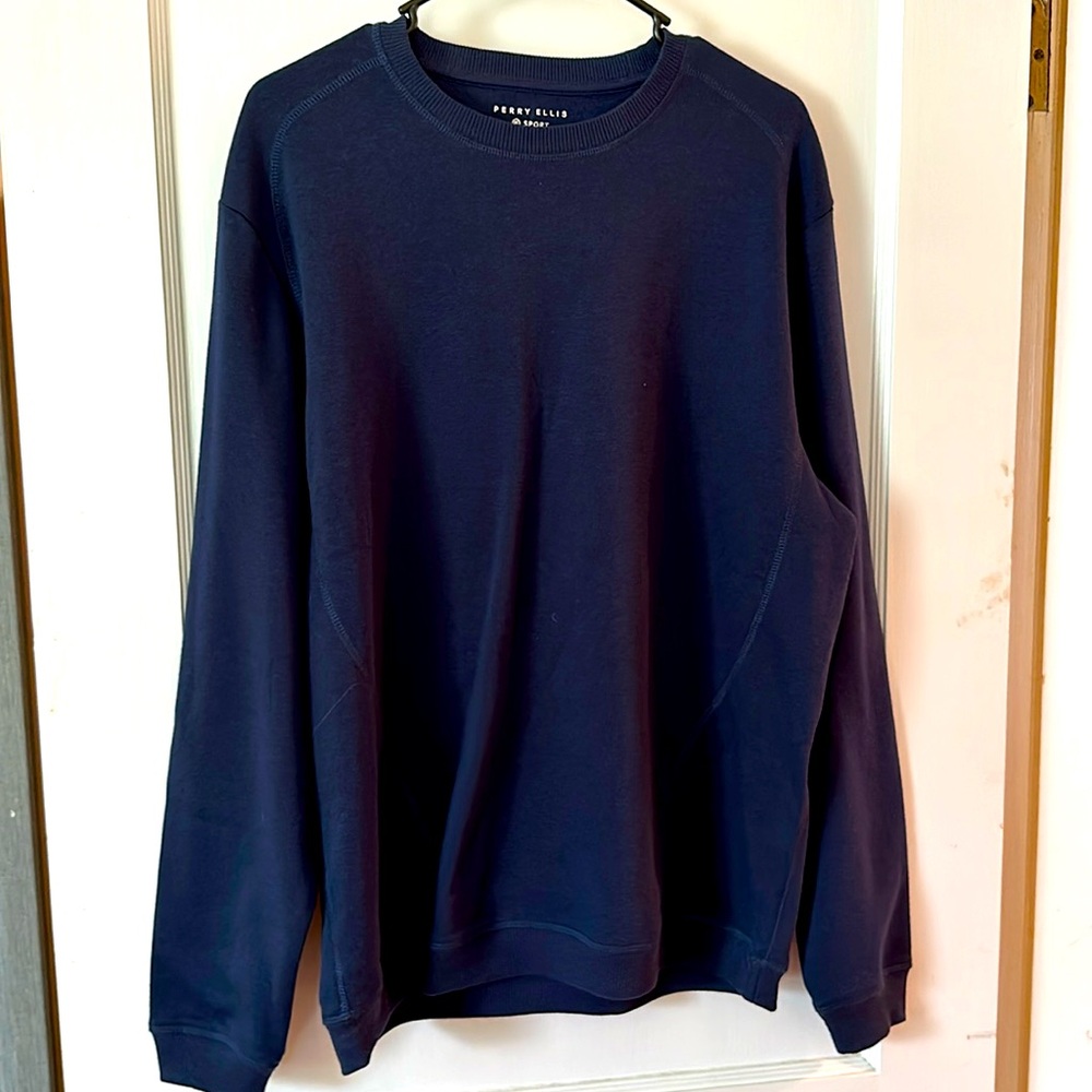 Perry Ellis men’s sweater